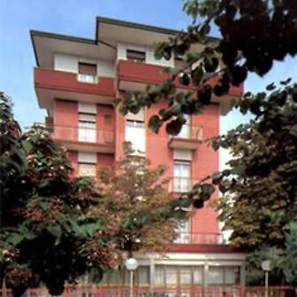 רימיני Hotel Rossini מראה חיצוני תמונה